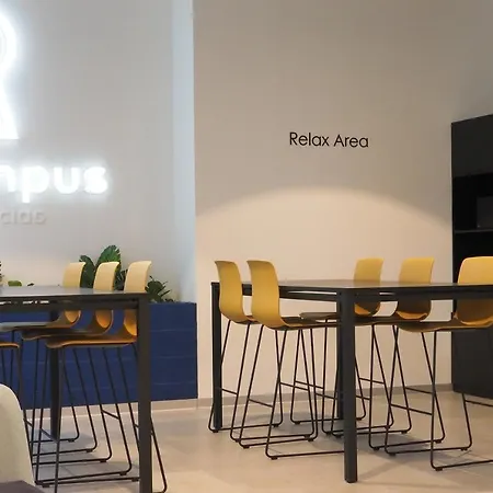 Micampus San Mames Students アパート